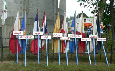 FLAGS FROM STATES AND COUNTRYS OF PILGRAMS